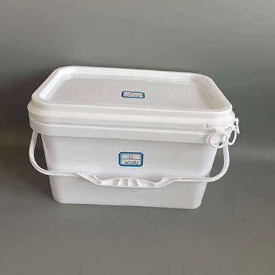 Plastic Rectangular Buckets & Pails